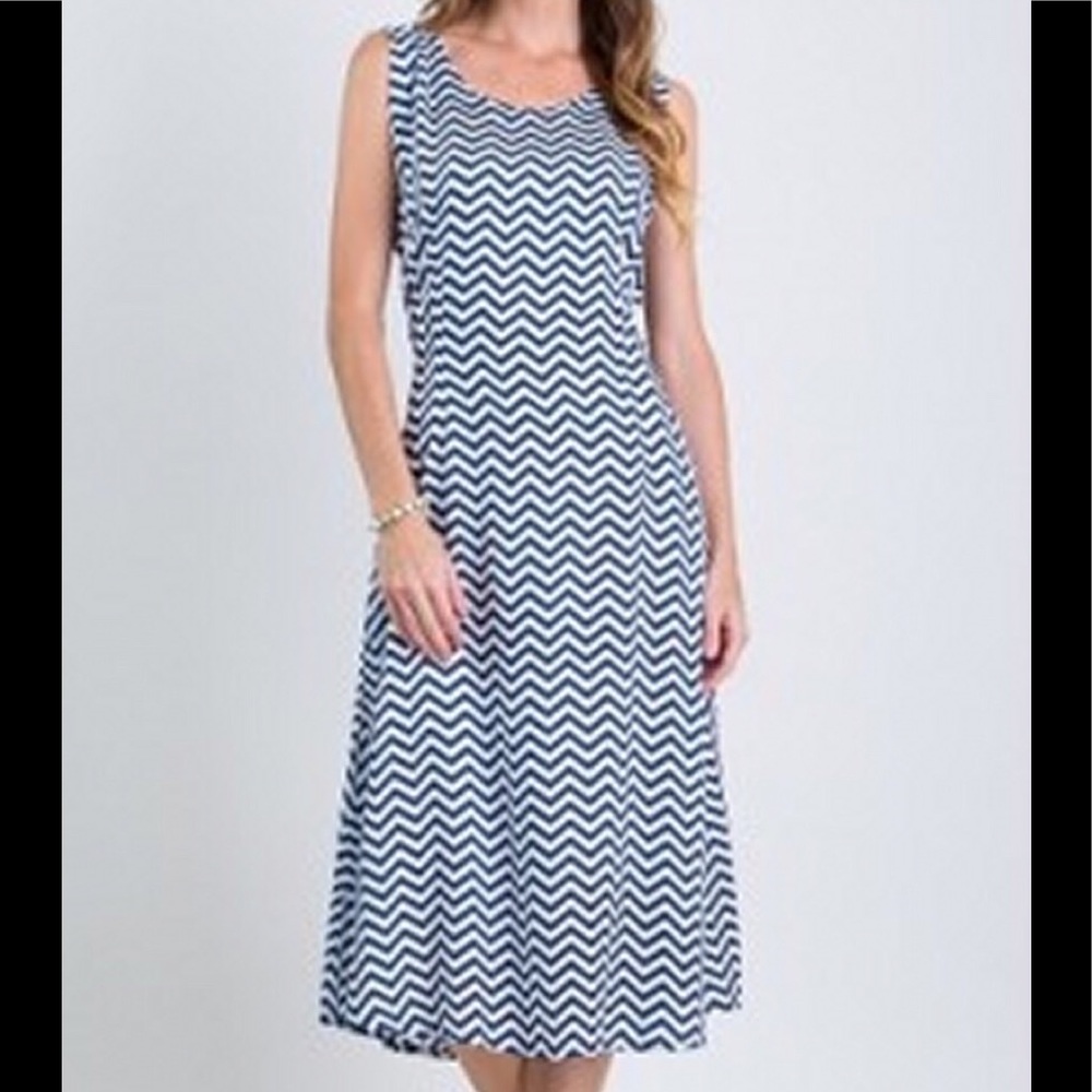 M or L NWT navy white dress sleeveless tank sundress